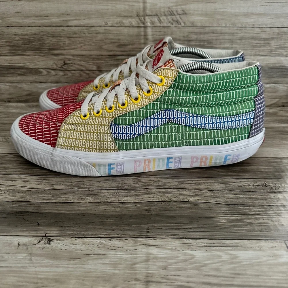 Vans Sk8 Hi Sneakers Mens Pride Month Skateboard Shoe Chukka High Top Size 11 - Picture 2 of 13